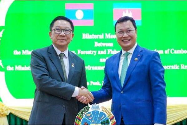 柬老签署跨境运输协议 协助柬农产品出口中国