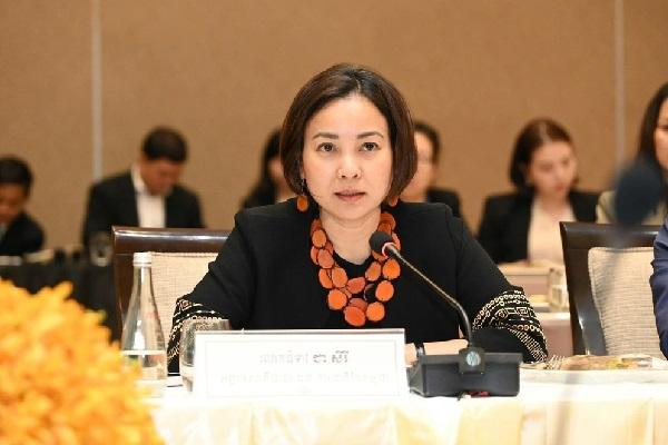 柬埔寨国家银行呼吁成衣厂商助经济去美元化