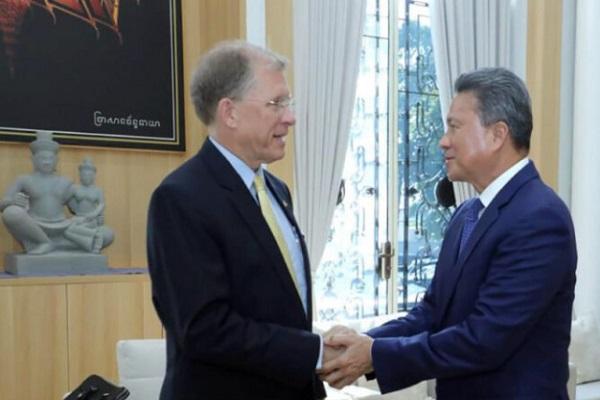 副首相将率团赴美招商引资