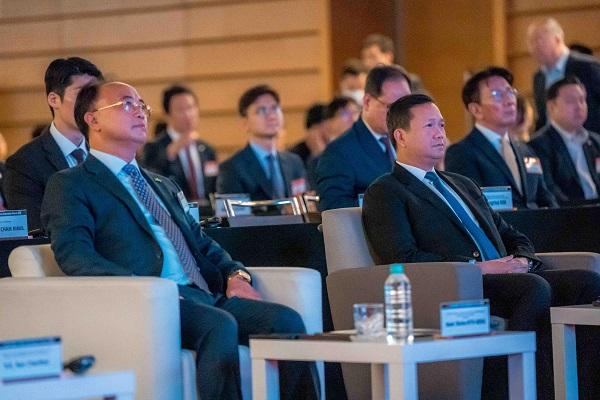 成立韩国专属经济特区，促进韩国在柬埔寨的投资