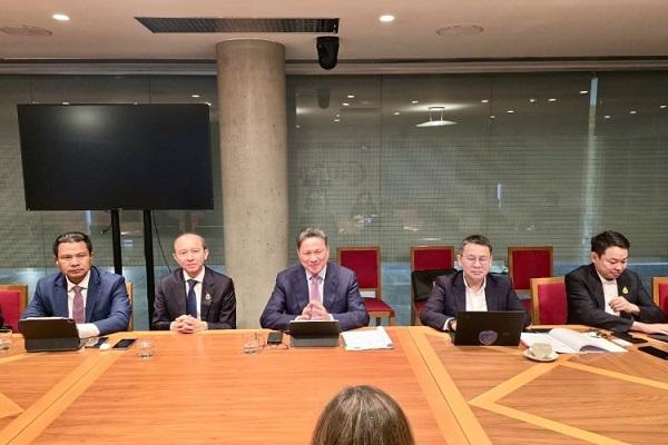 孙占托副首相赴欧招商引资