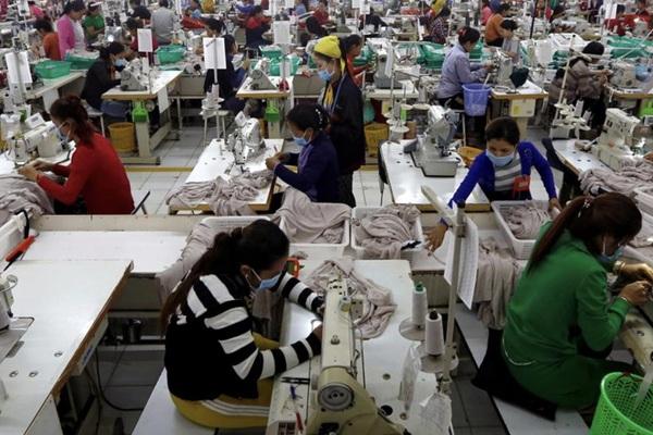 柬埔寨近半服装鞋类工厂面临运营不确定性