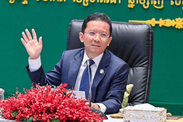 柬埔寨工业部探讨应对区域供应链挑战