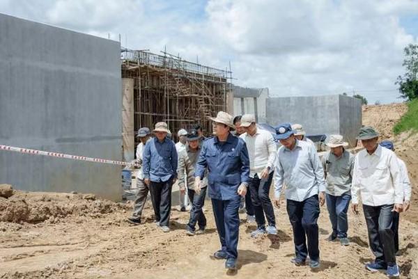 金边西南部灌排系统改善修复项目完成约65%