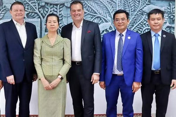 柬埔寨与奥地利重申深化贸易合作