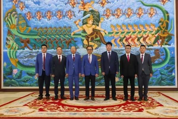 旺西伟速会见李坤泰公爵与广西明电集团