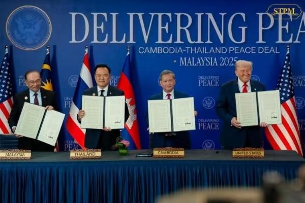柬泰终签和平协议，特朗普与安华到场见证