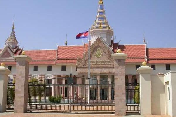 柬埔寨重申恪守一个中国原则