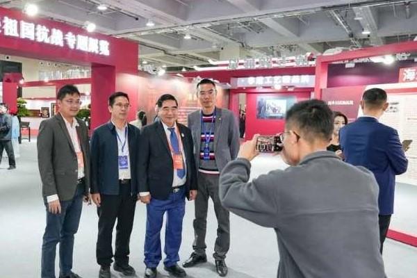 洪玛耐邀全球潮商深化对柬合作