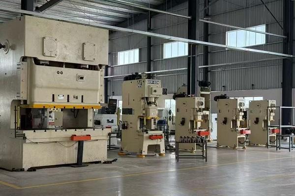 柬埔寨非服装制造业出口显著增长