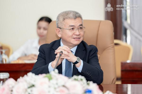 占地达455公顷，上海经济特区进入评审阶段