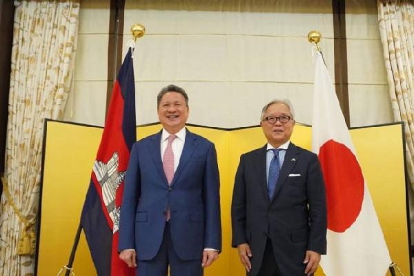 柬日商业共创小组启动