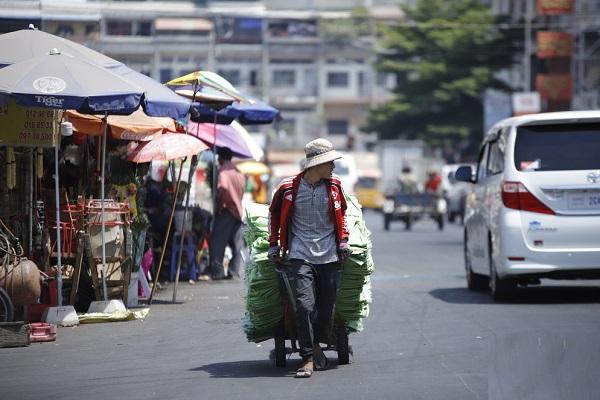 柬埔寨推进工业转型升级，拟定未来十年发展政策