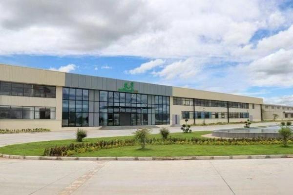 中国双星集团 Newbustar 轮胎厂在柬埔寨桔井省投产