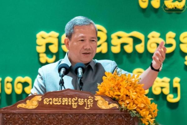 洪玛耐：柬埔寨多措并举提升劳工收入 完善民生保障体系