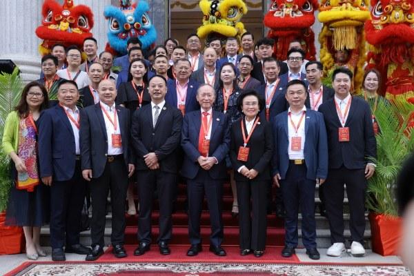 金边举办世界潮商大会欢迎晚宴