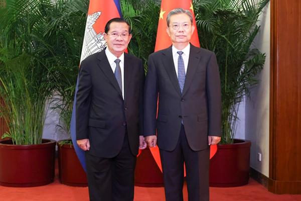 相互坚定支持，合作提质升级，洪森访华持续深化“铁杆友谊”